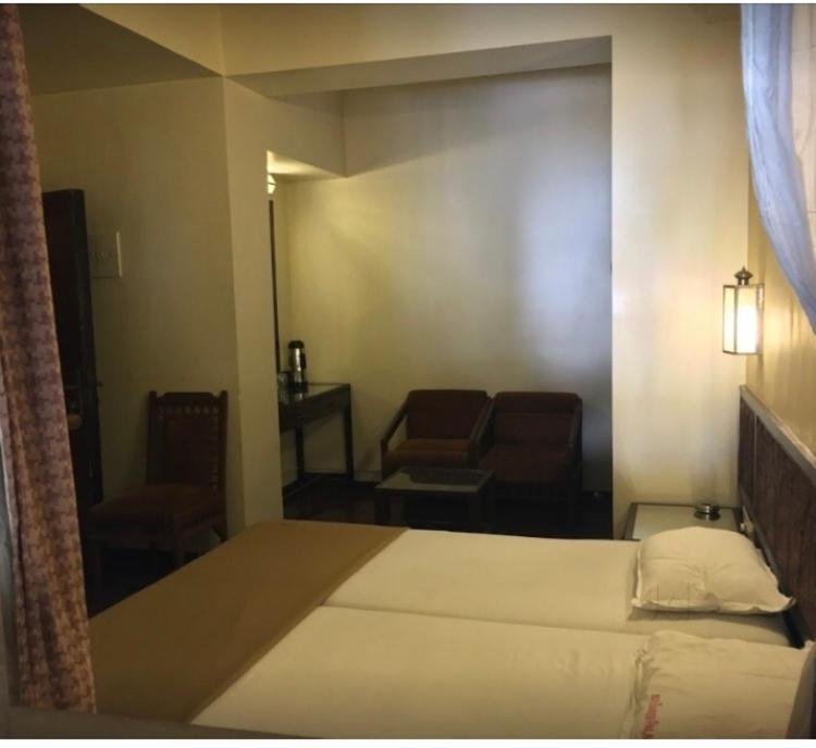 Hotel Ganesh Palace Mumbai Exterior photo